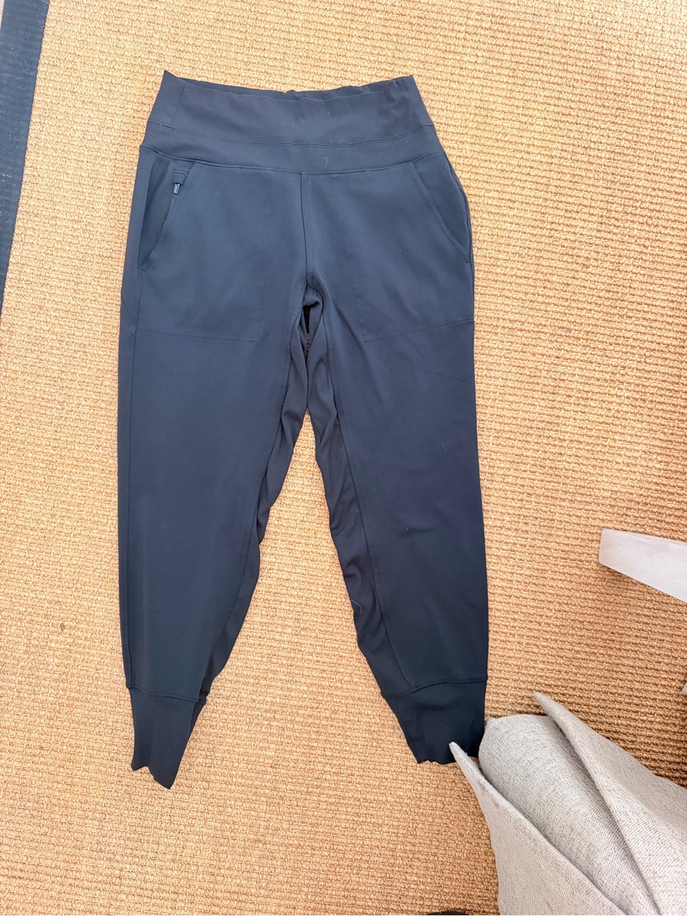 Athleta Kids Black Jogger Sweatpants